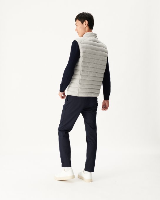 Piumino Gris Chine Senza Maniche Tom Hot New In