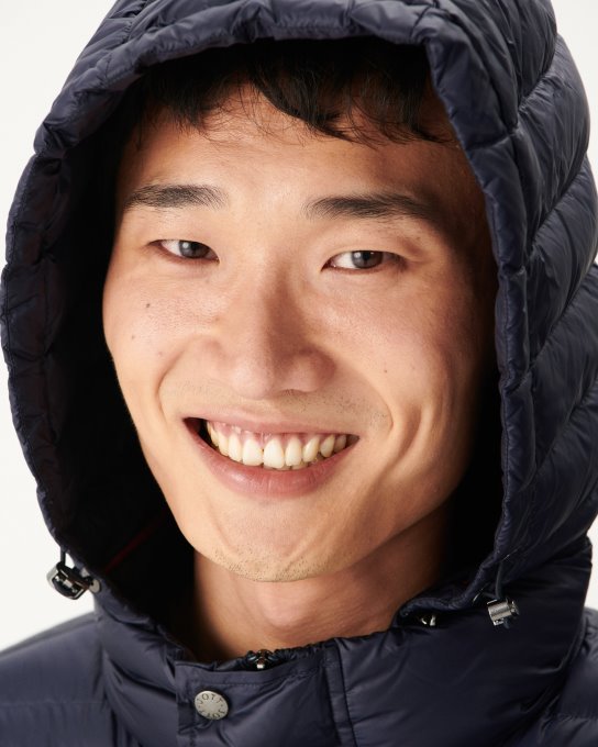 Piumino Leggero Marino Con Cappuccio Florent Jott New In